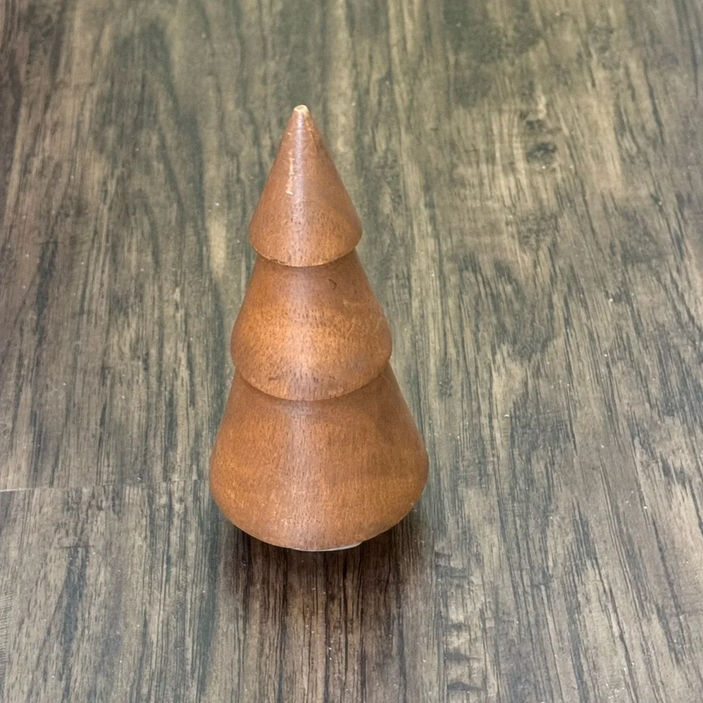 West Elm stacked wood tabletop Brown Tree - Acorn size 6” hight